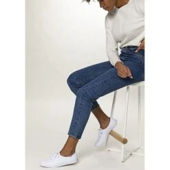 KEDS Women's Champion Originals Sneakers, Wide -Shoe Serie Shop 2065347 101 alt4