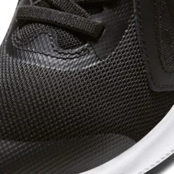 NIKE Boys' Downshifter 10 Running Shoe, Wide -Shoe Serie Shop 2068146 001 alt8