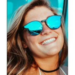 ONE Proviso Polarized Sunglasses 5 ONE Proviso Polarized Sunglasses -Shoe Serie Shop 2081259 001 alt3